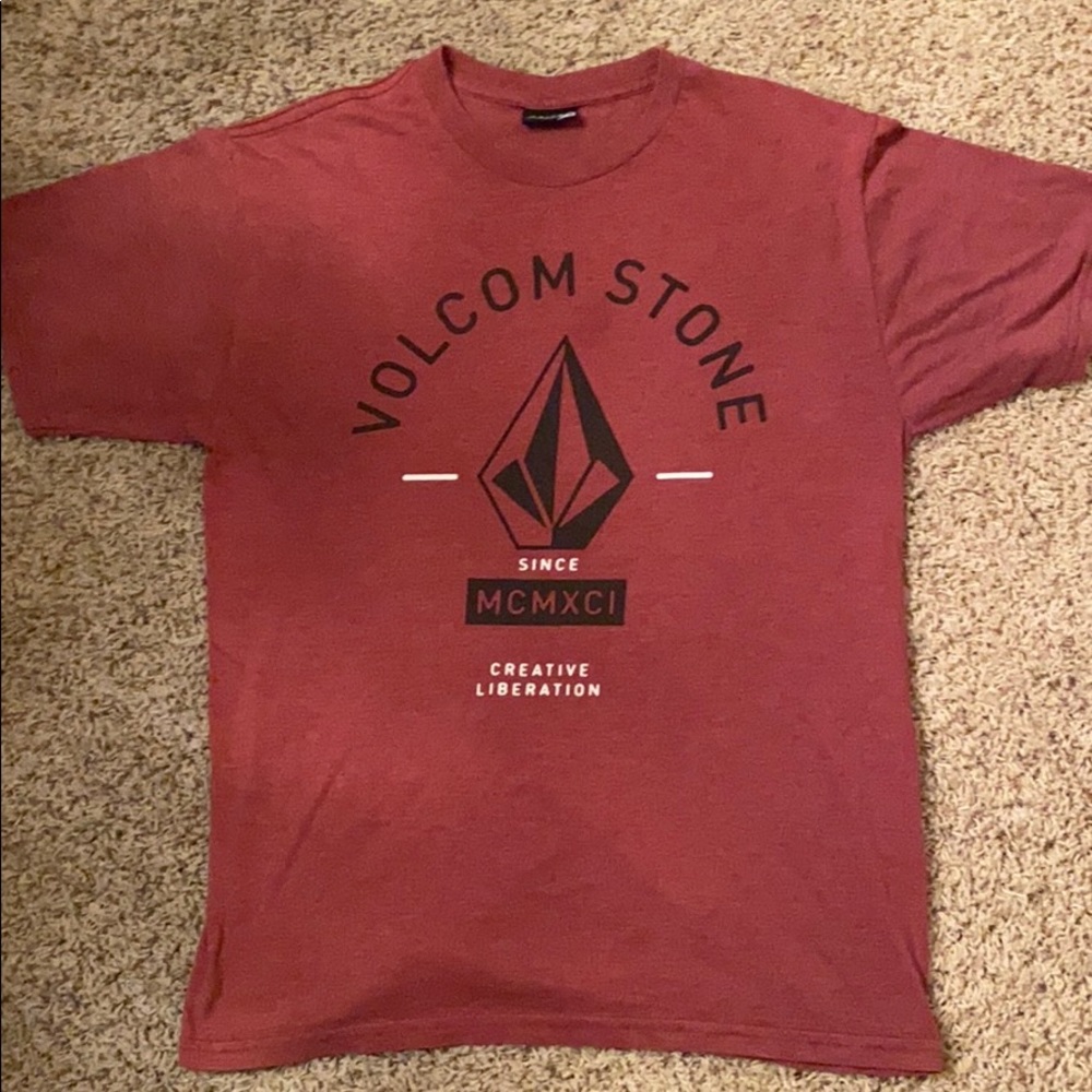 Red Volcom Shirt Size M